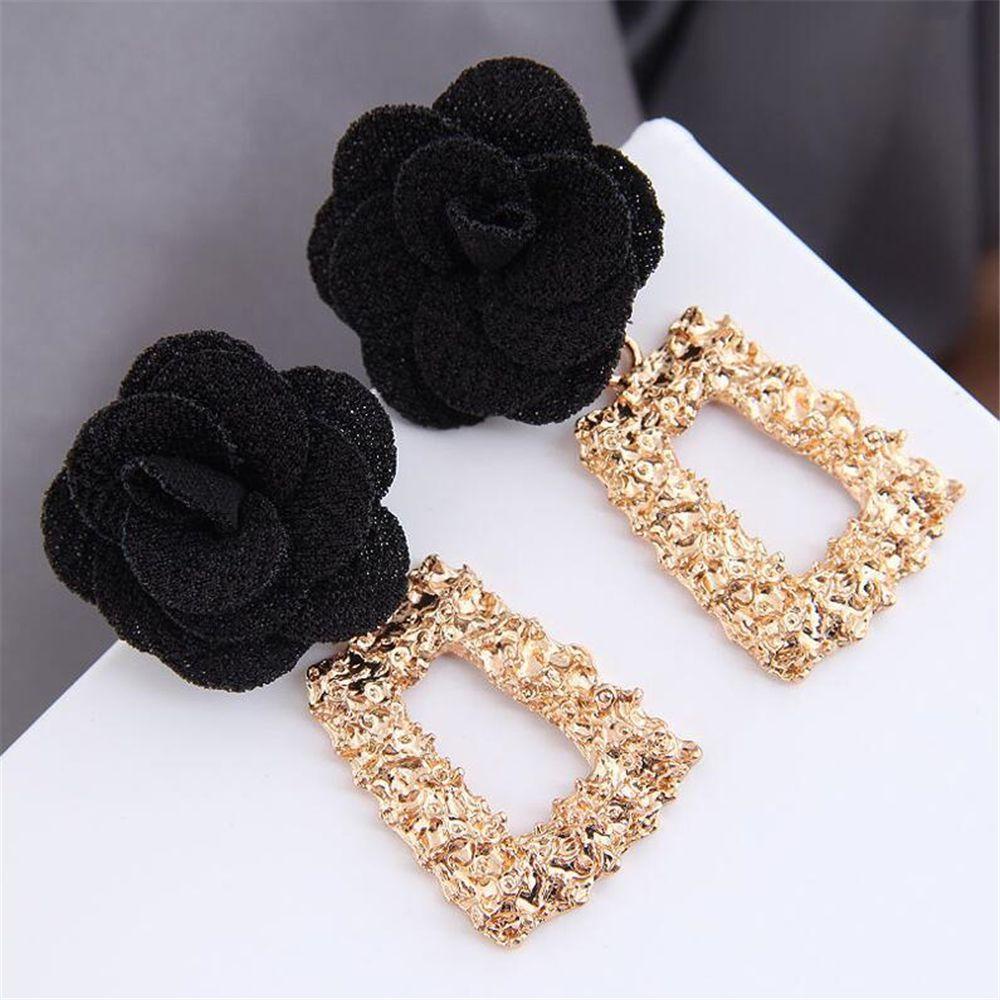 Suyo Anting Kepribadian Sense Earrings Wanita Emas Desain Sederhana Aksesoris Telinga Berlian Berlian Imitasi Stud