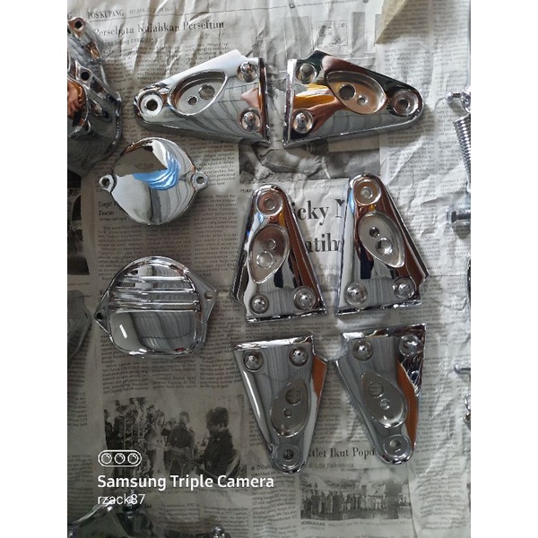 Kupingan dudukan lampu depan headlamp Tiger Revo tahun 2007 2008