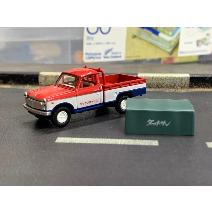 Tomica Limited Vintage LV-15c Datsun 1200 Truck