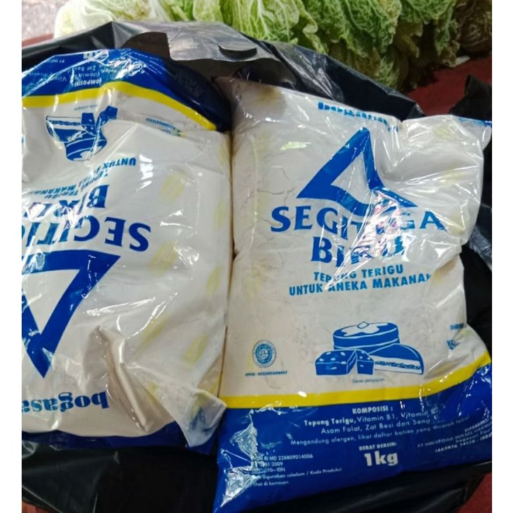 

Tepung terigu 1kg