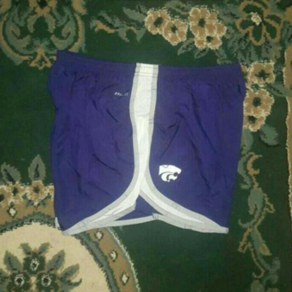 SPECIAL WOMEN'S NIKE TEMPO RUNNING SHORT UNIVERCITY OF KANSAS STATE WILDCATS SIZE XL VIOLET 100%