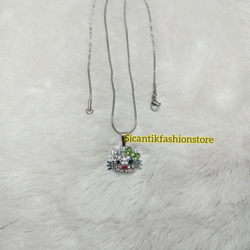 Kalung Titanium Silver liontin hello Kitty permata Fashion wanita terlaris anti Karat tidak luntur