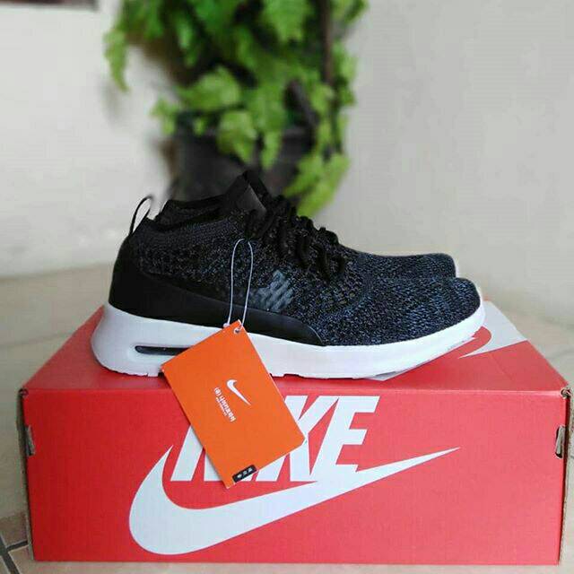 NIKE AIR MAX THEA ULTRA⁣ FLYKNIT⁣
