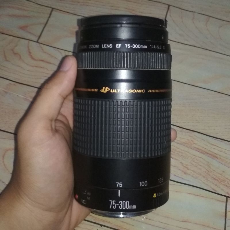 Lensa tele Canon 70-300 mm ultrasonic murah