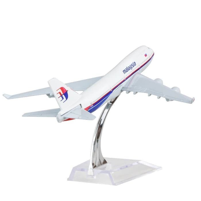 Promo Terbaru! MINIATUR DIECAST PESAWAT MALAYSIA AIR PAJANGAN HIASAN PESAWAT