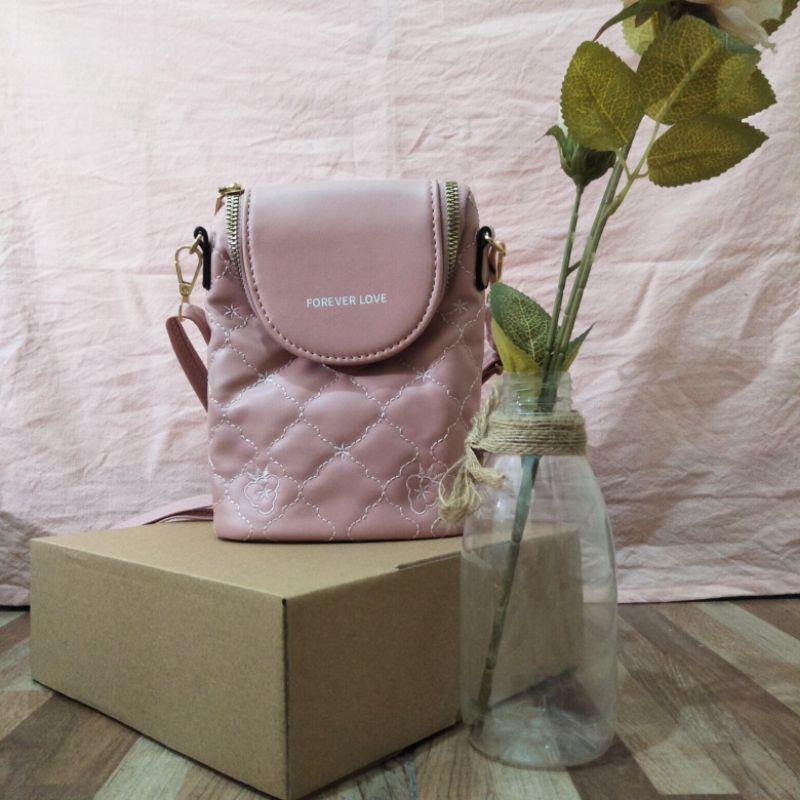 Tas Sling Bag Handphone Forever Love Pink Impor