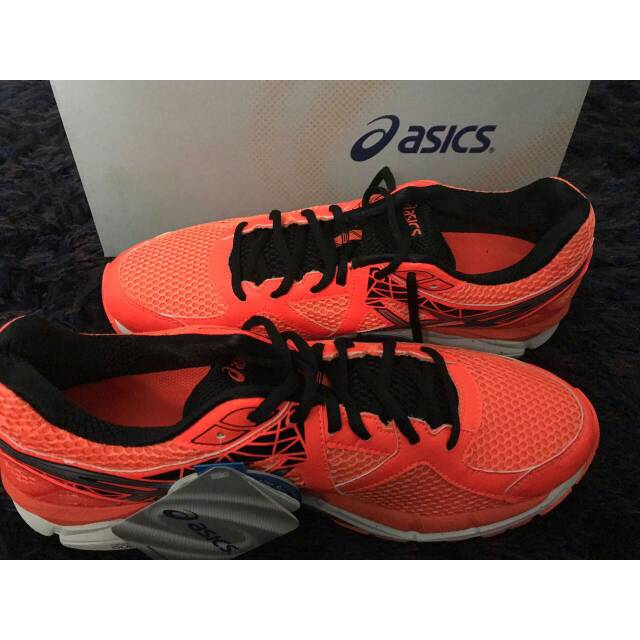 Asics premium shoes Original