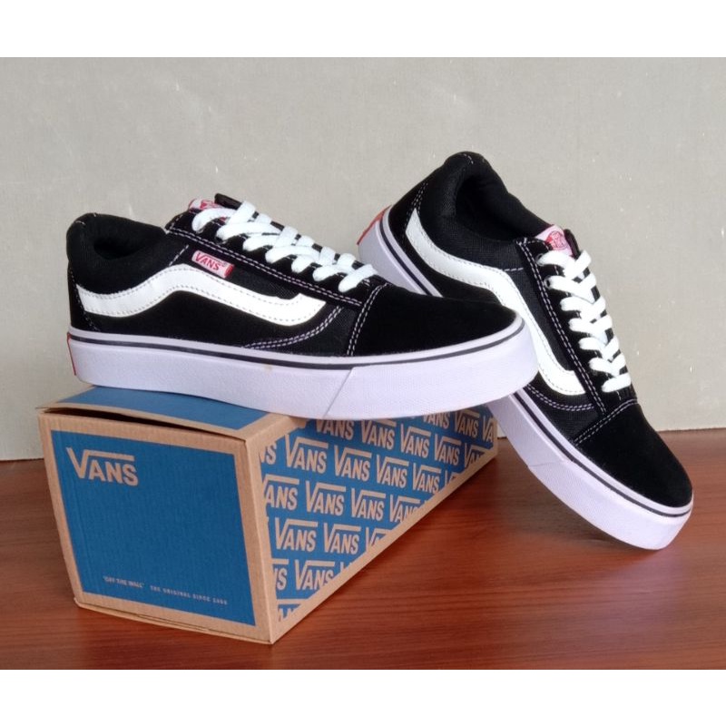 (free box vans)sepatu vans  old skool classic black white sepatu vans premium classic hitam putih