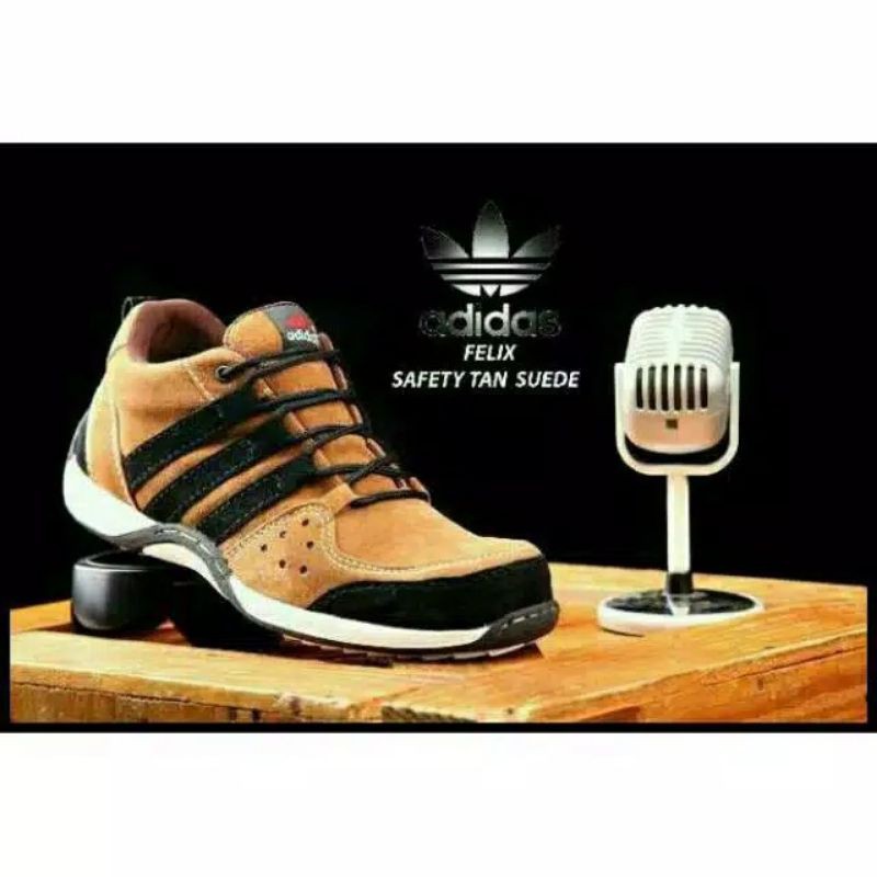 sepatu boots pria