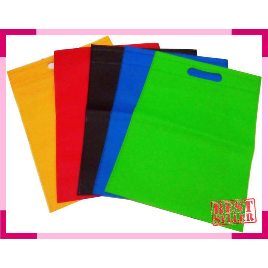 

DISKON Tas Belanja Kain Shopping Bag Bahan Spunbond uk 25 x 34 cm Goodie Bag NYAMAN