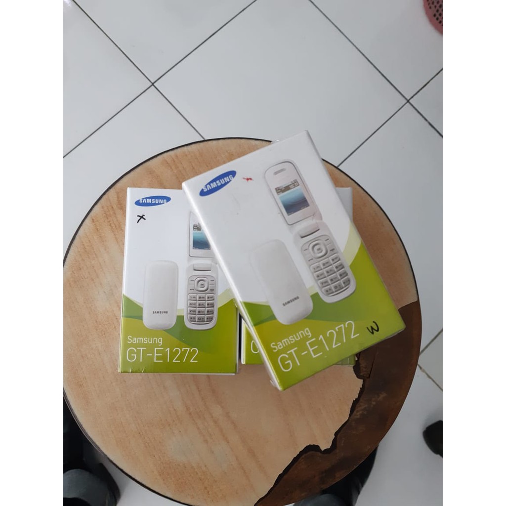 SAMSUNG GT-E1272