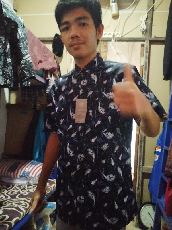 Kemeja Pria Lengan Pendek Motif Surfing Batik Bunga Kekinian Kemeja Kerja Kantoran Kasual Termurah