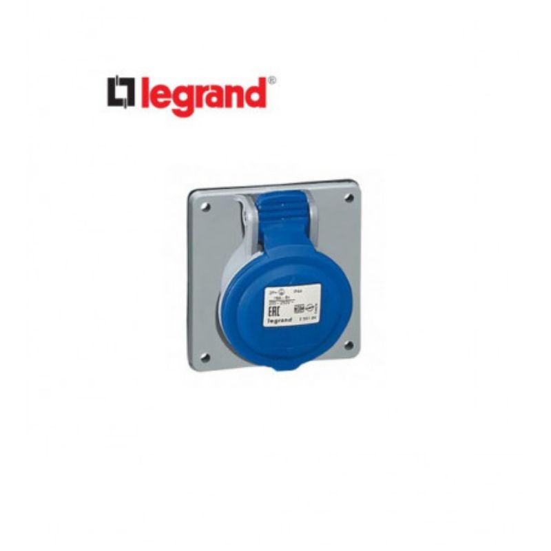 LEGRAND PANEL MOUNTING - IP44 - 200/250V 16A - 2P+E (555184)