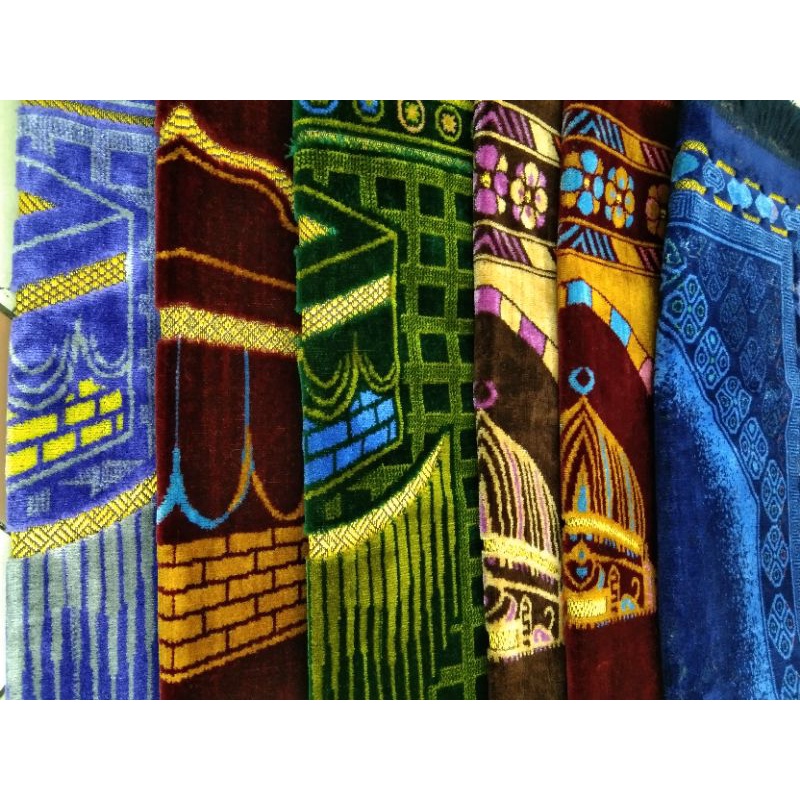 sajadah tebal midi Turkey super premium sajadah bludru oleh oleh haji ukuran 55 x 110