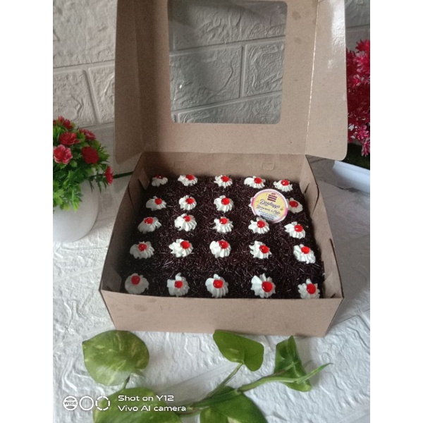 

brownies topping meses ukuran 20x20cm