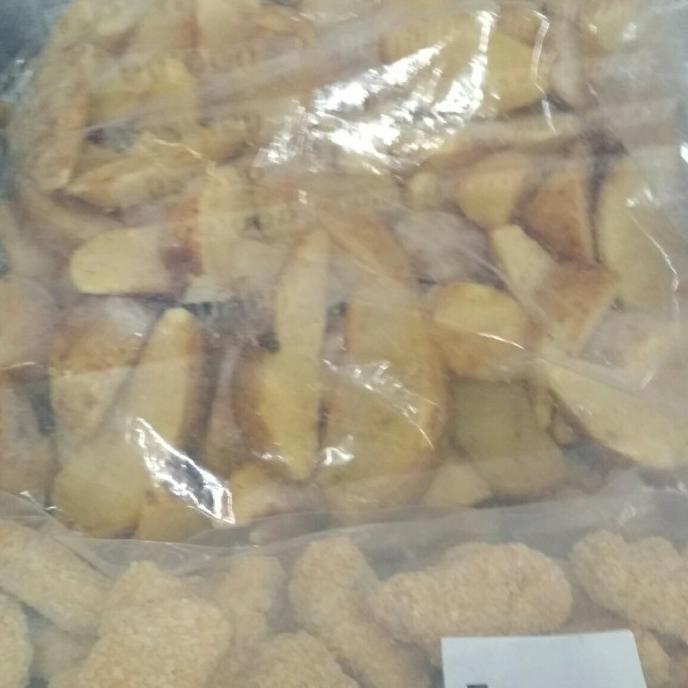 Kentang Wedges Frozen 2,5 Kg DISKON