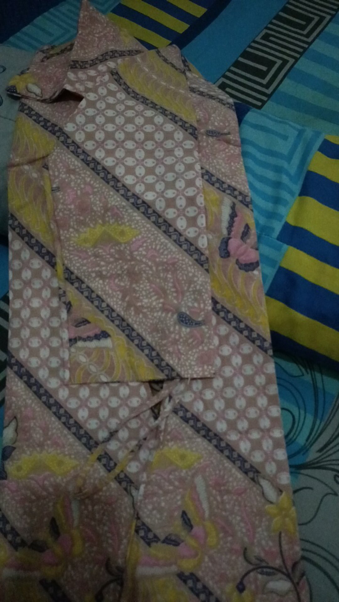 Tunik Asimetris Lapis Milenia Atasan Batik Kerja Wanita Modern Cantik