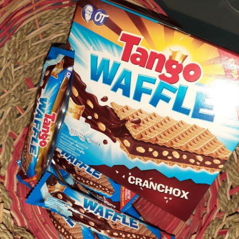 

TANGO WAFFLE COKLAT ISI 10