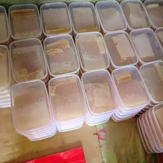 

MADU SARANG / HONEYCOMB melifera 500 gram