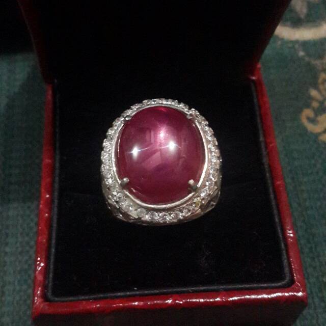 Natural Ruby Star Merah Kristal