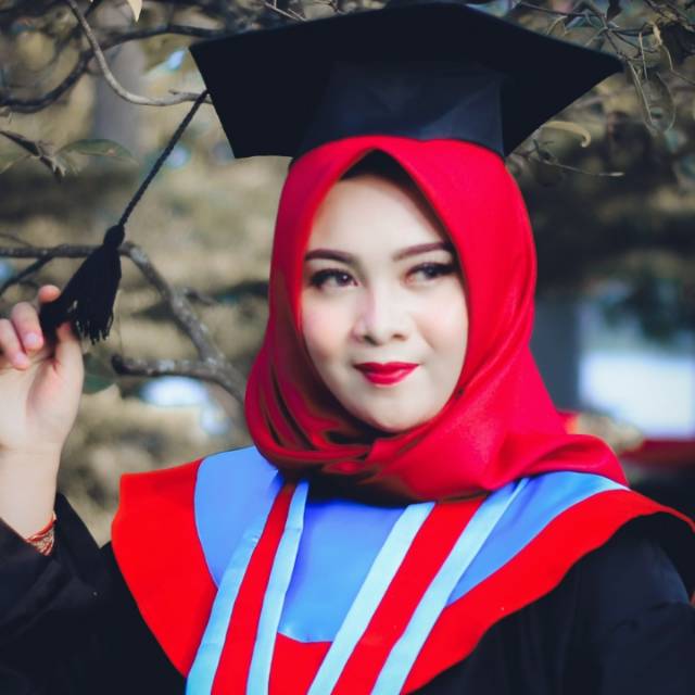 astri_cahaya_pelangi