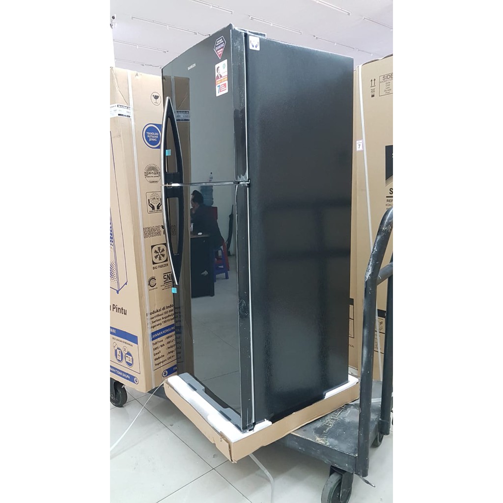 KULKAS SANKEN SK-G 236 CHBK LEMARI ES 2 PINTU SK-G236CHBK 230 Liter