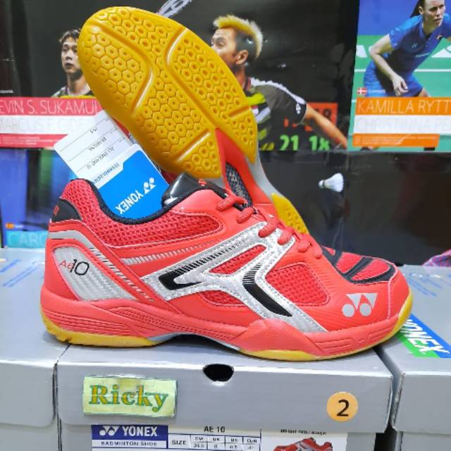 SEPATU BADMINTON YONEX ALL ENGLAND 10 - TRUCUSHION - BR-RED/SILVER - ORIGINAL