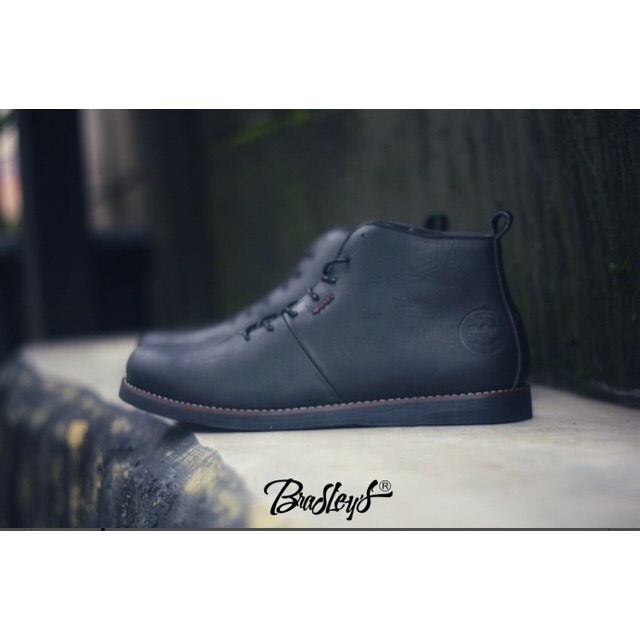 Sepatu Boots - BRADLEYS - Houbis