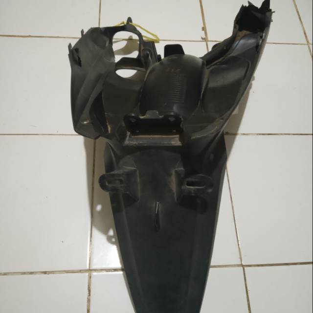 Spakbor belakang xeon gt 125 xeon rc karburator