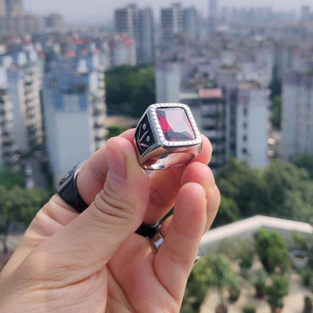 Cincin Baja Titanium Perak Batu Permata Merah Hitam Rubi Kristal Daun Maple Pria Wanita Punk Fashion Perhiasan Men Rings