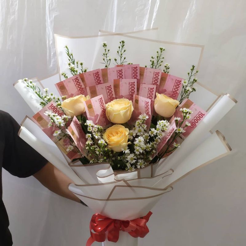Hand bouquet uang, hand bucket pesta, kado bucket custom, parcel bunga dan buah, bucket wisuda, Hand