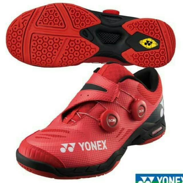 Sepatu yonex infinity