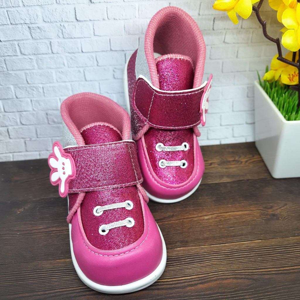 [TAMAN SEPATUKU] SEPATU TRENDY MURAH PESTA GLITTER TANGAN LUCU USIA 1-3 TAHUN CAX22