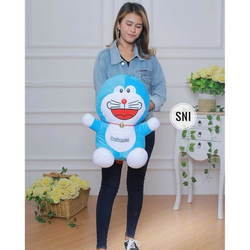 0Boneka Doraemon XL