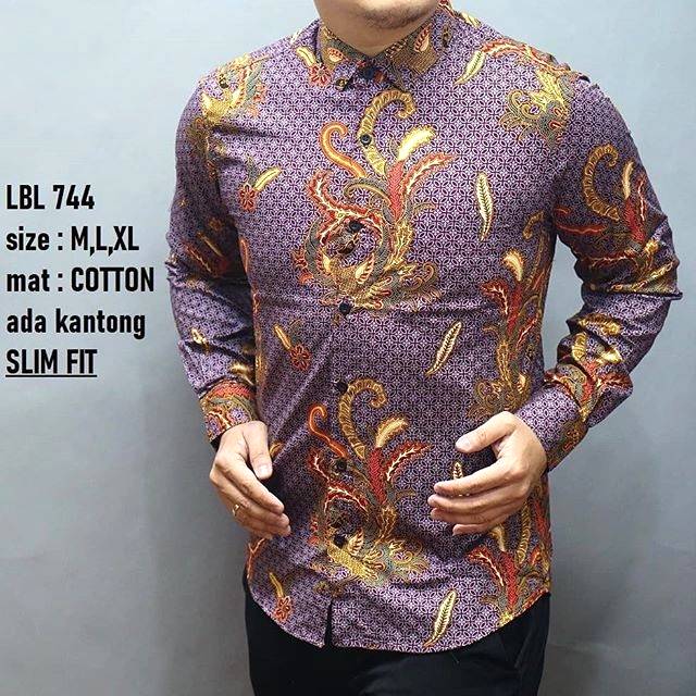 LBL 744 HEM KEMEJA BATIK PRIA SLIM FIT LENGAN PANJANG LUIGI BATANI