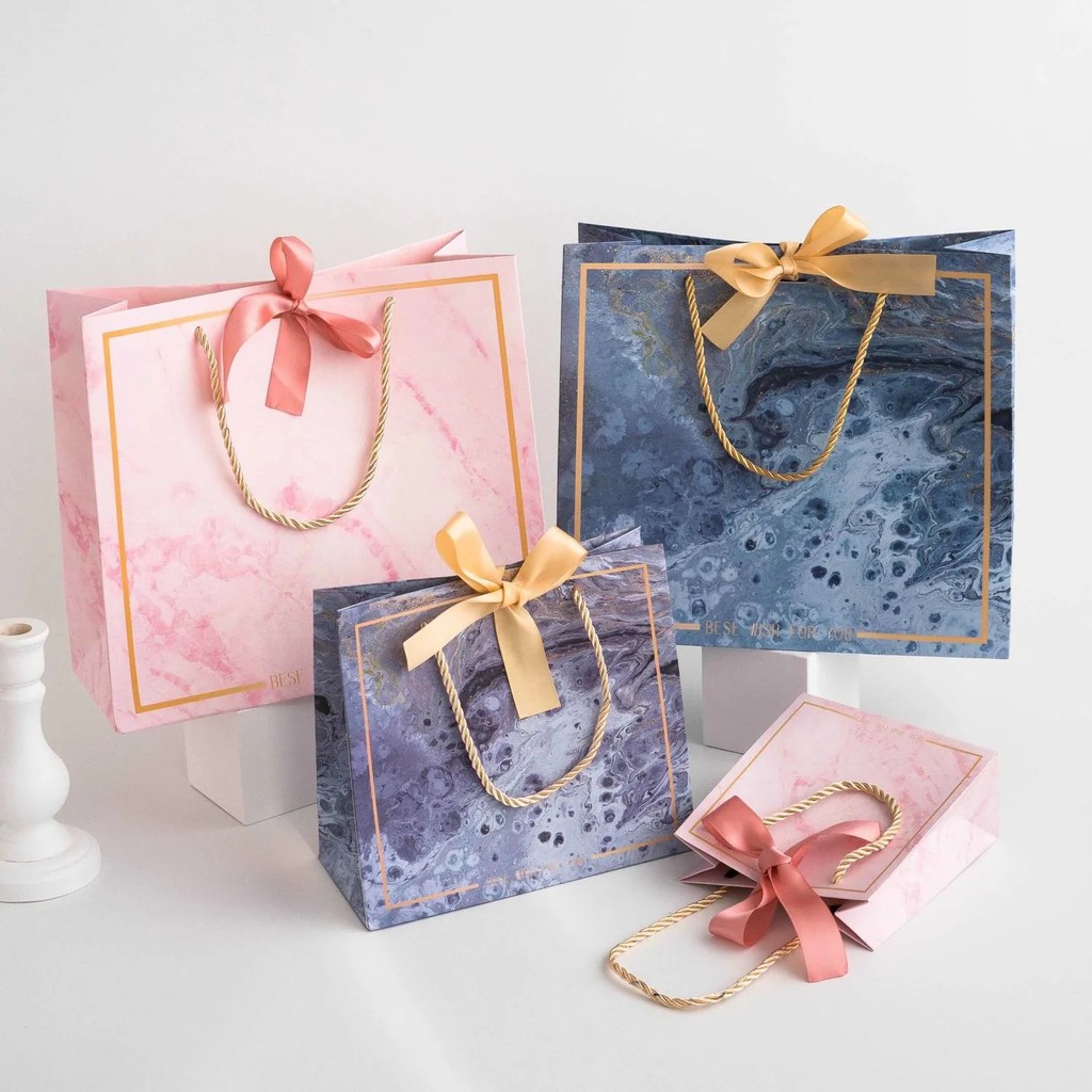 

Premium Paperbag kado/ Kantong kado / Paperbag gift / KANTONG TAS KARTON /paper bag Kado