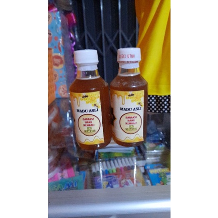 

madu asli dari lebah hutan