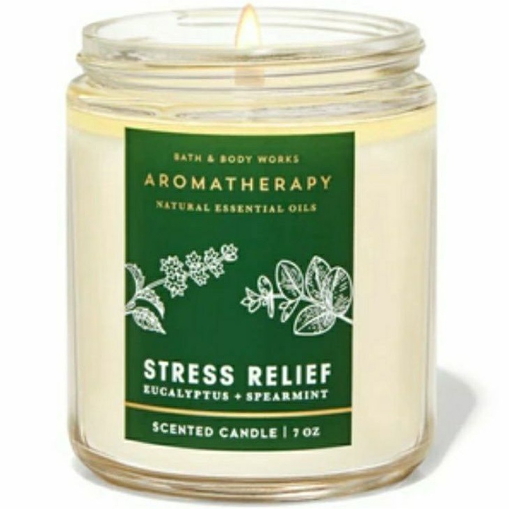 BATH &amp; BODY WORKS BBW AROMATHERAPY STRESS RELIEF EUCALYPTUS SPEARMINT MADE WITH ESSENTIAL OILS WHITE BARN 1 SINGLE WICK SCENTED CANDLE 198 G PENGHARUM RUANGAN