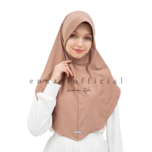 Hijab Bergo Penguin Jersey