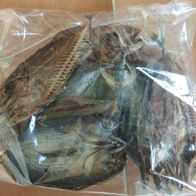 

1 Kg. Ikan tongkol / pareang kering