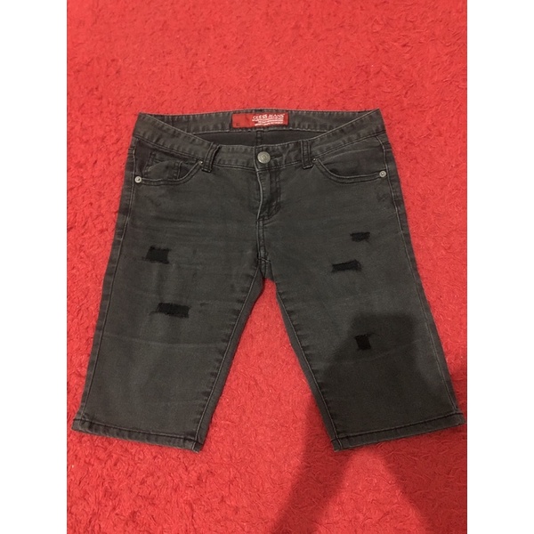 SOLD OUT❌ Celana pendek pria guess jeans ripped slimfit strech black wash sobek second seken