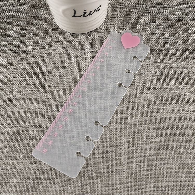 

PENGGARIS BINDER LURUS A5 / A6 6 Ring BENTUK LOVE PINK
