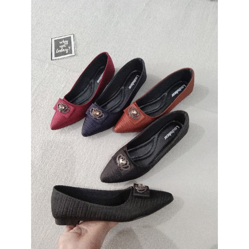 sepatu flat shoes wanita terbaru kekinian pesta LOUISDEAR sepatu flat bahan satin F3 hati