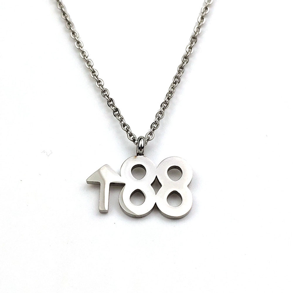 【COD Tangding】Kalung Dengan Liontin Bentuk Angka 88 Bahan Titanium Steel