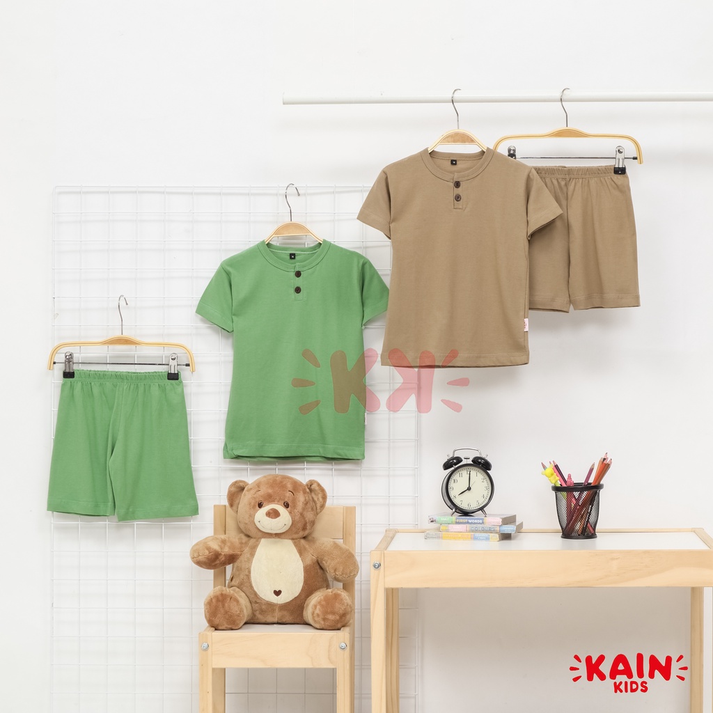 KainKids Setelan Kaos Henley Anak &amp; Celana Pendek 1-7Y | Set Henley Button Tee Short Pants PK