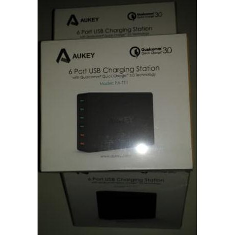 NEW- AUKEY CHARGER 6 USB PORT QUICK CHARGE 3.0 SMART CHARGER STATION PA-T11