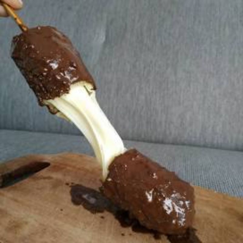 corndog full mozarella cokelat