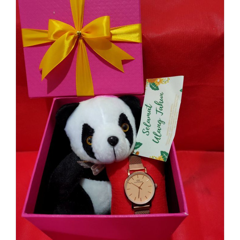 

Hadiah ulang tahun mini box