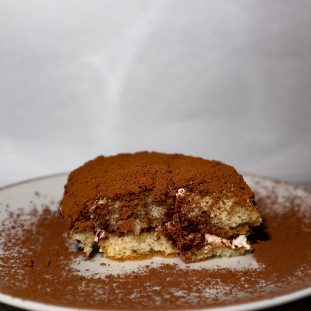 

Tiramisu Dessert Box