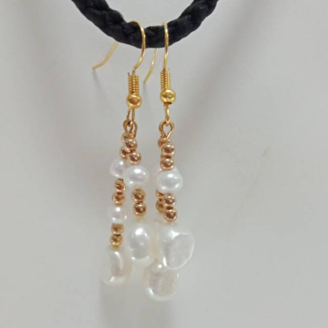 Aanting Mutiara air tawang